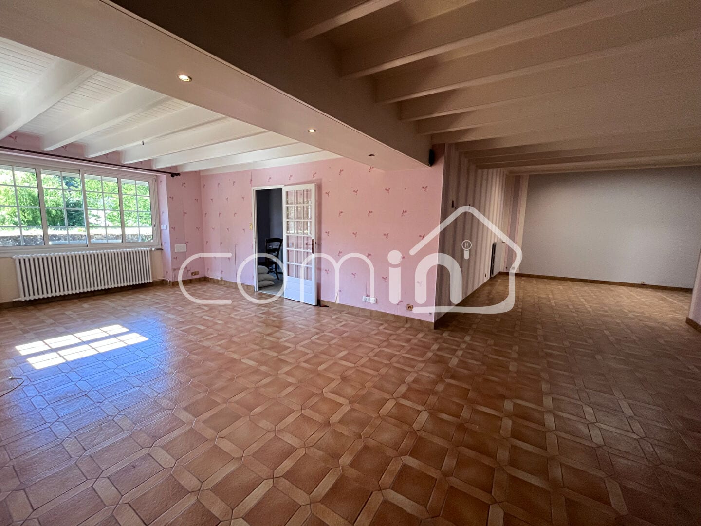 Maison 7p. AIRVAULT